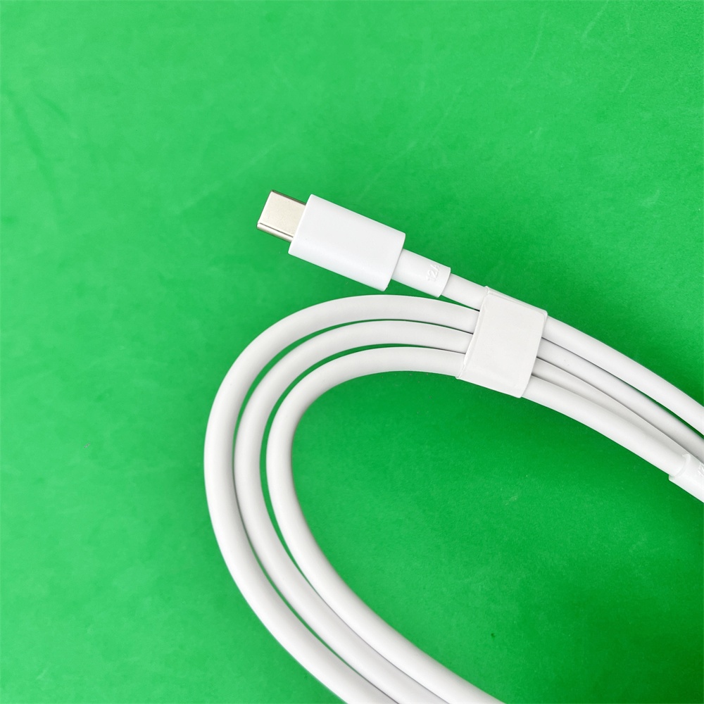 10A Original 240W 150W Super F - огляд і ціна Realme Gt 6